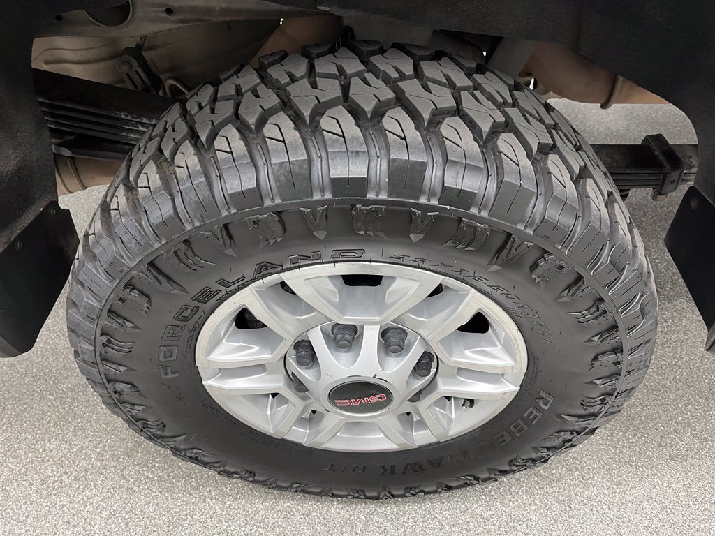 Used 2021 GMC Sierra 2500 SLE w/ SLE Convenience Package AWD/4WD image 17