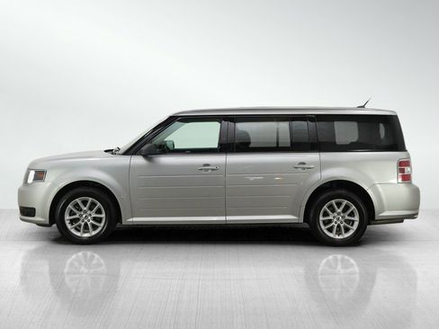 Used 2013 Ford Flex SE image 2