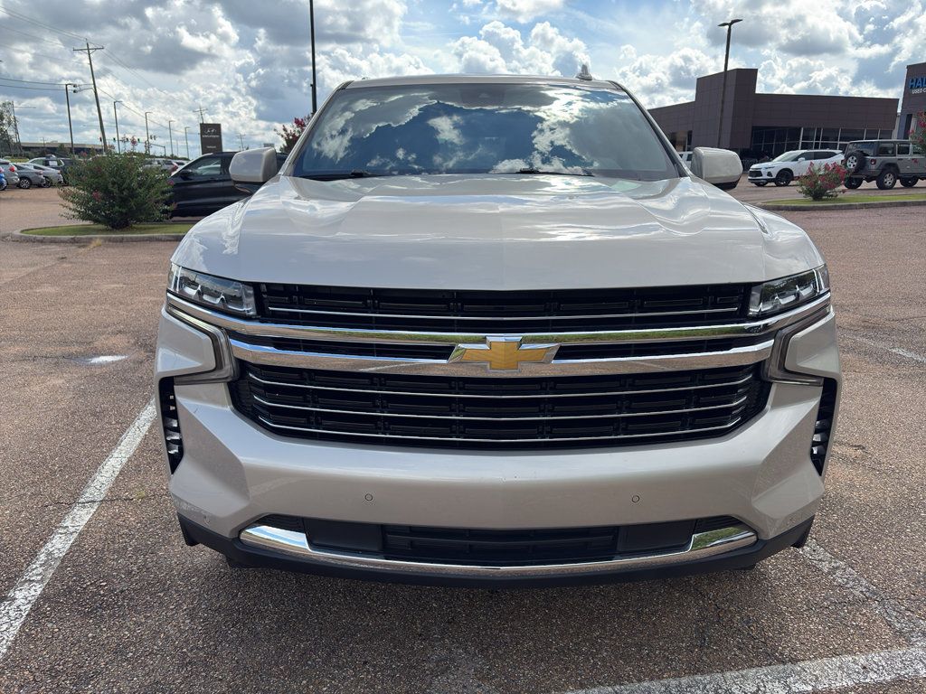 Used 2023 Chevrolet Tahoe LT AWD/4WD image 2