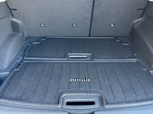 New 2026 Nissan Rogue Platinum AWD/4WD image 12