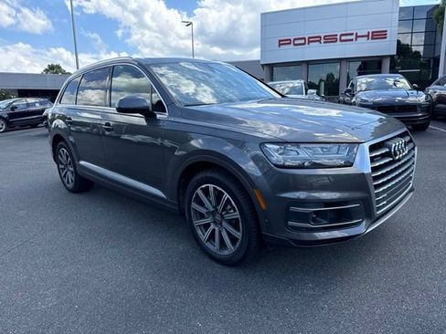 Used 2019 Audi Q7 3.0T Premium Plus w/ Premium Plus Package AWD/4WD image 17