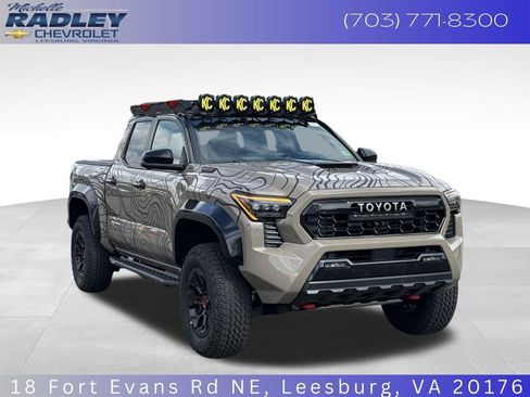 Used 2025 Toyota Tacoma TRD Pro image 11