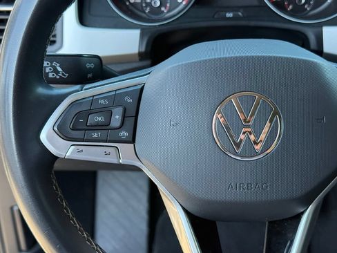 Used 2021 Volkswagen Atlas SE FWD image 15