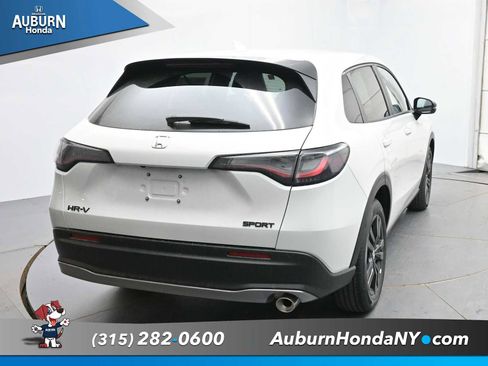 New 2026 Honda HR-V Sport image 4