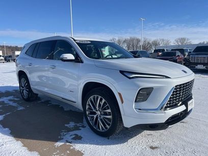 Used 2025 Buick Enclave Avenir