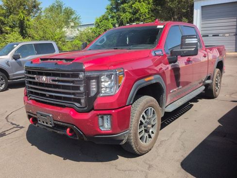 Used 2022 GMC Sierra 2500 AT4 w/ AT4 Premium Plus Package AWD/4WD image 2