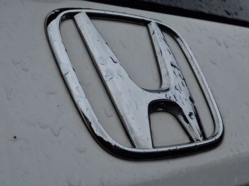 Certified 2024 Honda Pilot Elite image 31