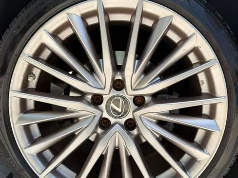 Used 2022 Lexus IS 300 w/ Premium Package RWD image 9