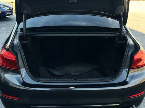 Used 2019 BMW 540i w/ Convenience Package image 34