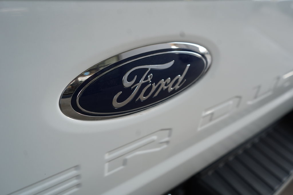 New 2026 Ford F250 XL w/ STX Appearance Package AWD/4WD image 6