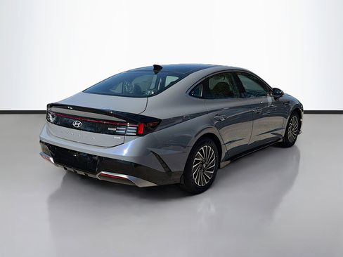 New 2026 Hyundai Sonata SEL image 3