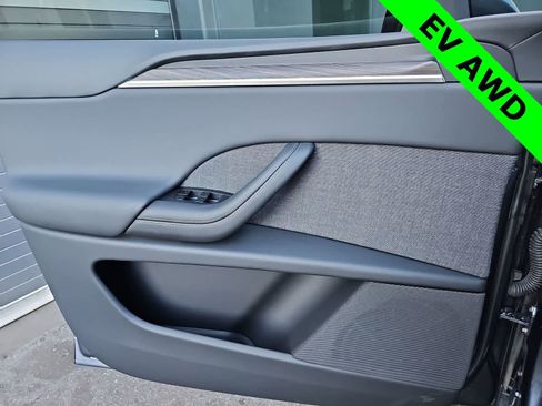Used 2023 Tesla Model X AWD/4WD image 27