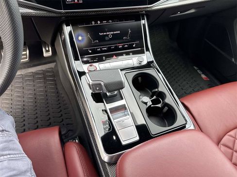 Used 2024 Audi SQ7 Premium Plus w/ S Sport Package image 27
