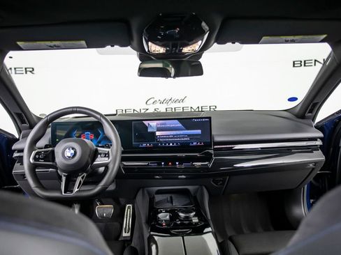 Used 2024 BMW 530i w/ M Sport Package RWD image 23