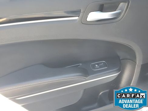 Used 2020 Chrysler 300 S w/ 300S Premium Group image 47