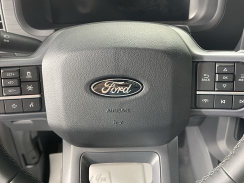 New 2026 Ford F150 XLT w/ Equipment Group 302A MID AWD/4WD image 18