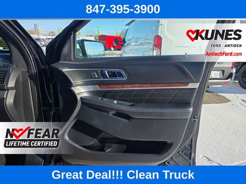 Used 2018 Ford Explorer Platinum image 33