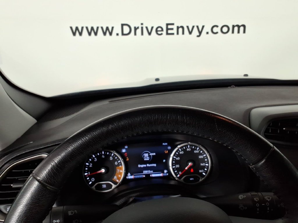 Used 2021 Jeep Renegade Limited AWD/4WD image 27