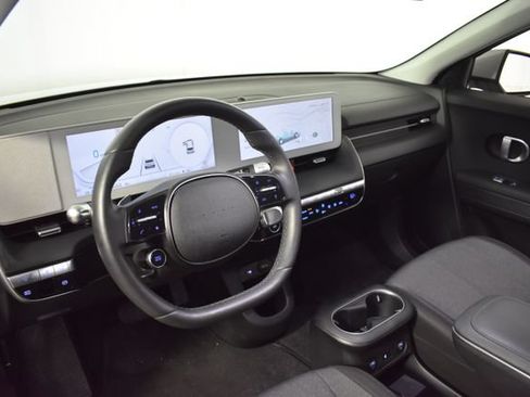 Used 2024 Hyundai Ioniq 5 SEL AWD/4WD image 13