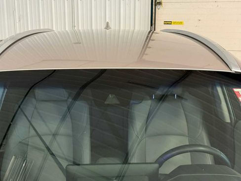 Certified 2023 Toyota Venza XLE AWD/4WD image 15