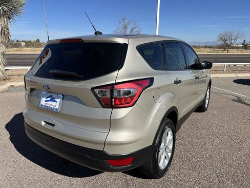 Used 2017 Ford Escape S image 5
