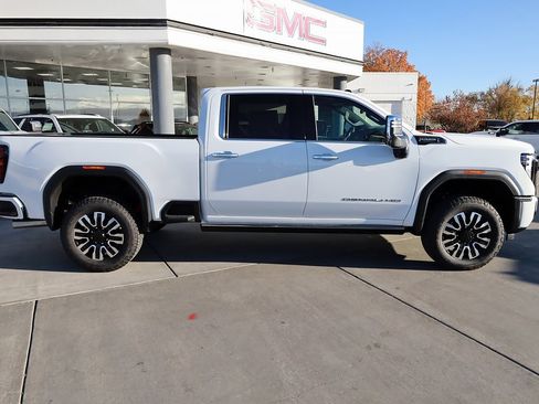 New 2026 GMC Sierra 3500 Denali Ultimate image 7
