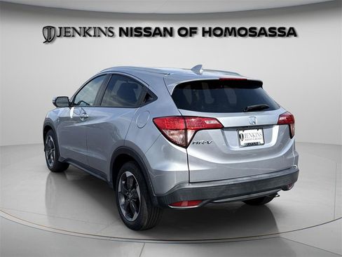 Used 2018 Honda HR-V EX-L image 10
