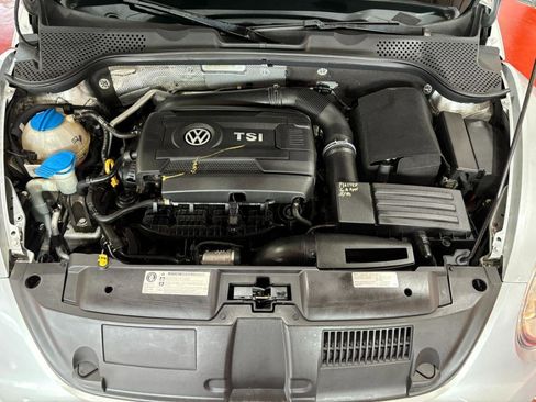 Used 2015 Volkswagen Beetle 1.8T Classic image 28