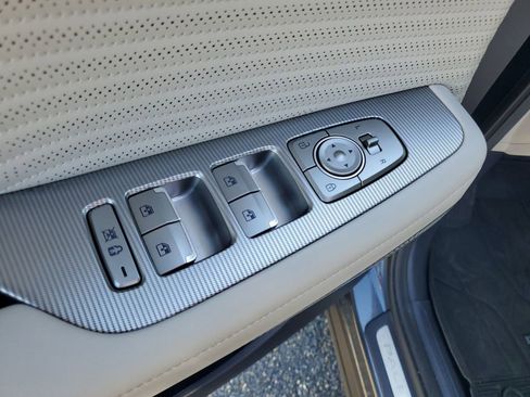 Used 2024 Hyundai Palisade Calligraphy FWD image 9