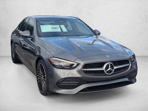 Used 2026 Mercedes-Benz C 300 Sedan image 3