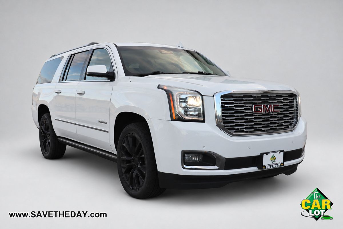 Used 2020 GMC Yukon XL Denali w/ Denali Premium Package AWD/4WD image 10