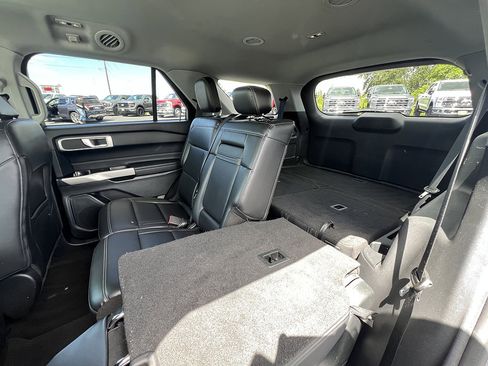 Certified 2023 Ford Explorer XLT w/ Equipment Group 202A AWD/4WD image 37