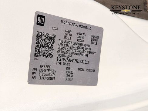 Used 2024 GMC Savana 2500 w/ Driver Convenience Package image 30