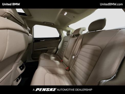 Used 2018 Ford Fusion SE w/ Equipment Group 602A image 13