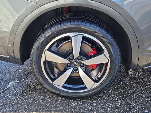 Used 2024 Audi Q5 2.0T Premium Plus w/ Premium Plus Package image 9