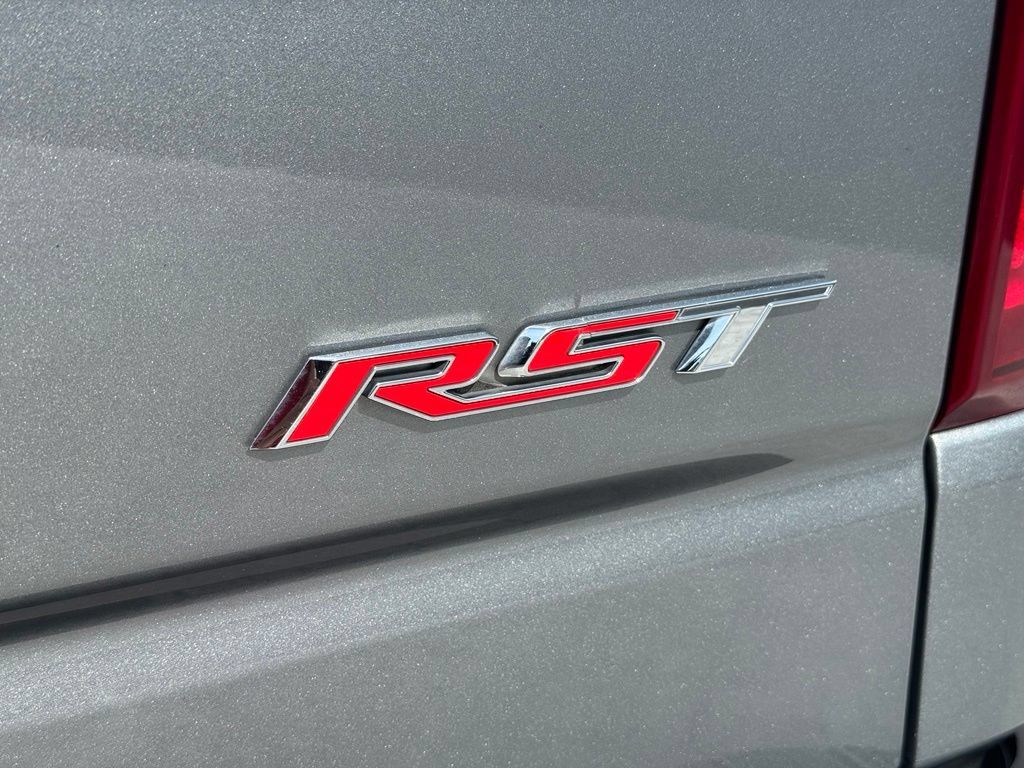 Used 2024 Chevrolet Silverado 1500 RST AWD/4WD image 13