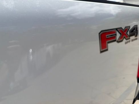 Used 2025 Ford F350 Platinum w/ FX4 Off-Road Package AWD/4WD image 19