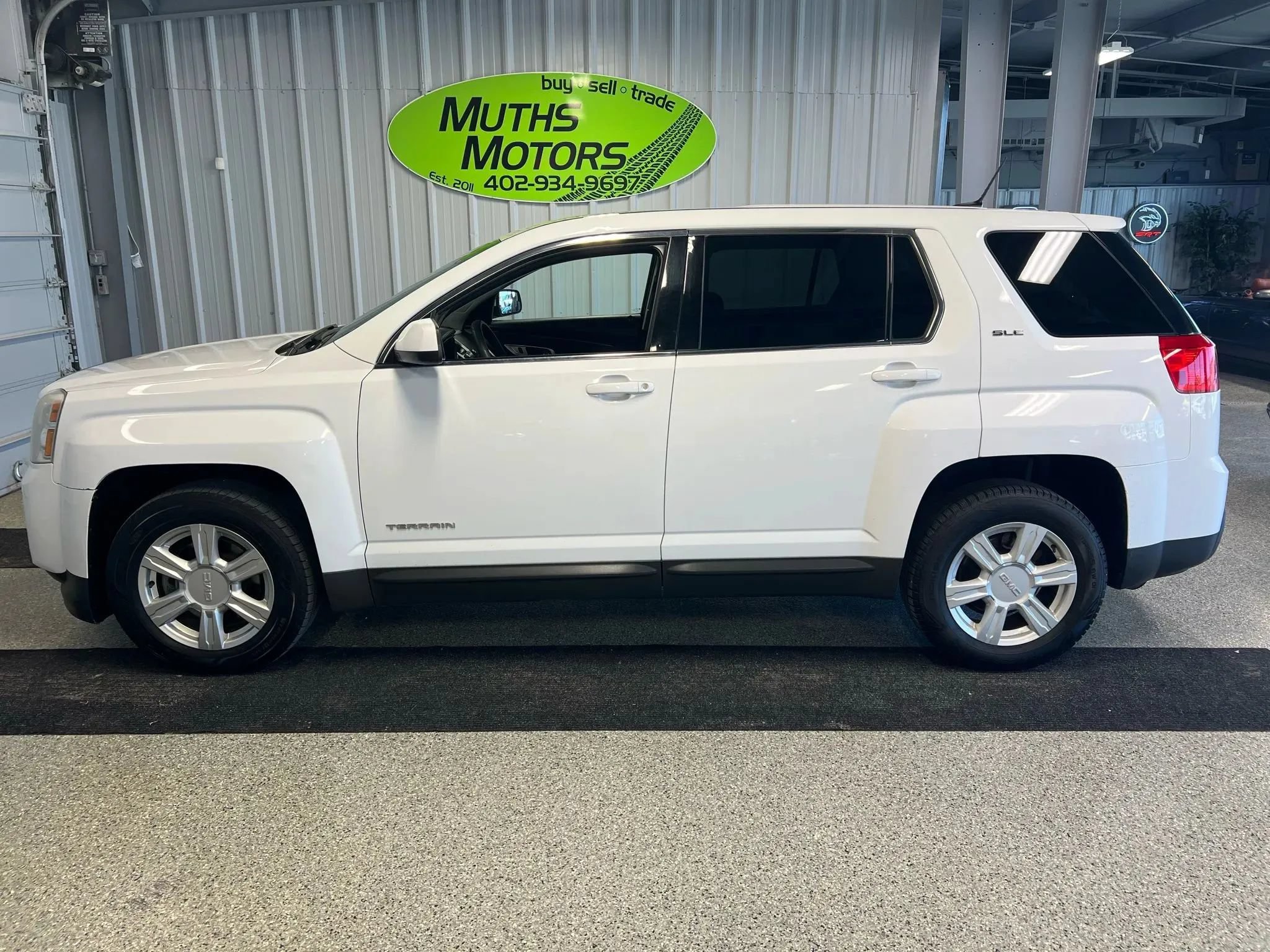 Used 2014 GMC Terrain SLE FWD image 6