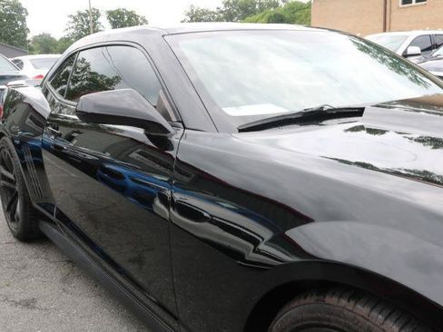 Used 2015 Chevrolet Camaro ZL1 RWD image 3