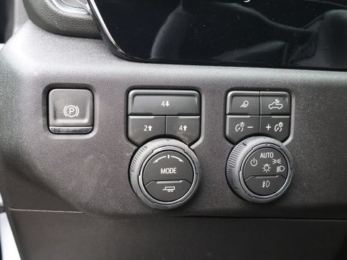 New 2026 Chevrolet Silverado 3500 LT w/ Convenience Package AWD/4WD image 16