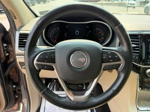 Used 2019 Jeep Grand Cherokee Limited w/ Luxury Group II AWD/4WD image 26