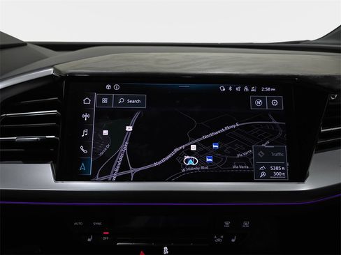 Used 2024 Audi Q4 e-tron Premium Plus w/ Premium Plus image 20