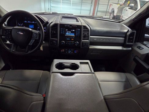 Used 2019 Ford F250 XL w/ XL Value Package AWD/4WD image 7
