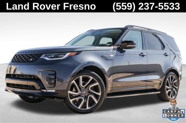 Certified 2025 Land Rover Discovery Dynamic SE AWD/4WD image 1