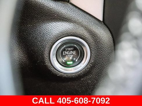Used 2022 Chevrolet Silverado 1500 RST AWD/4WD image 34