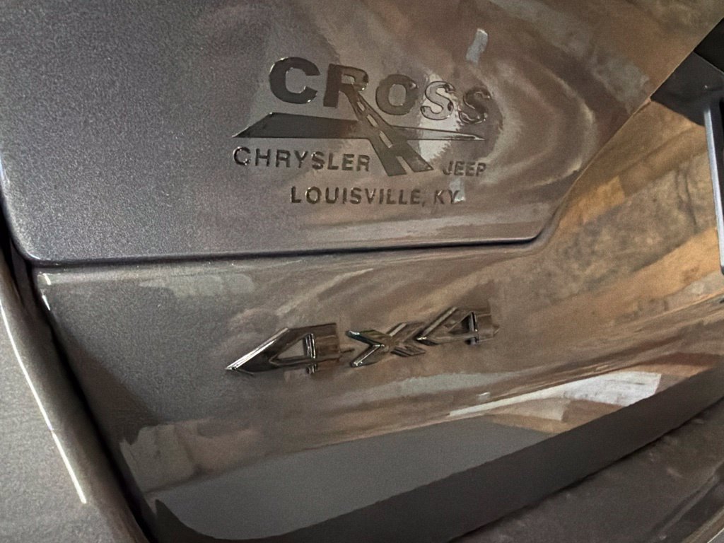 New 2026 Jeep Grand Cherokee Altitude AWD/4WD image 17