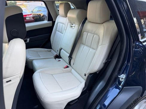 Used 2022 Land Rover Range Rover Sport HSE Dynamic image 31