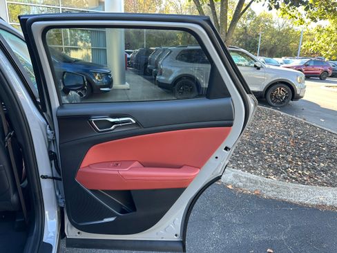 New 2026 Kia Sportage SX Prestige image 25