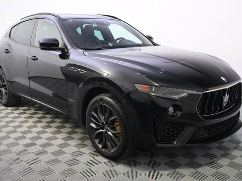 Used 2021 Maserati Levante GranSport image 8