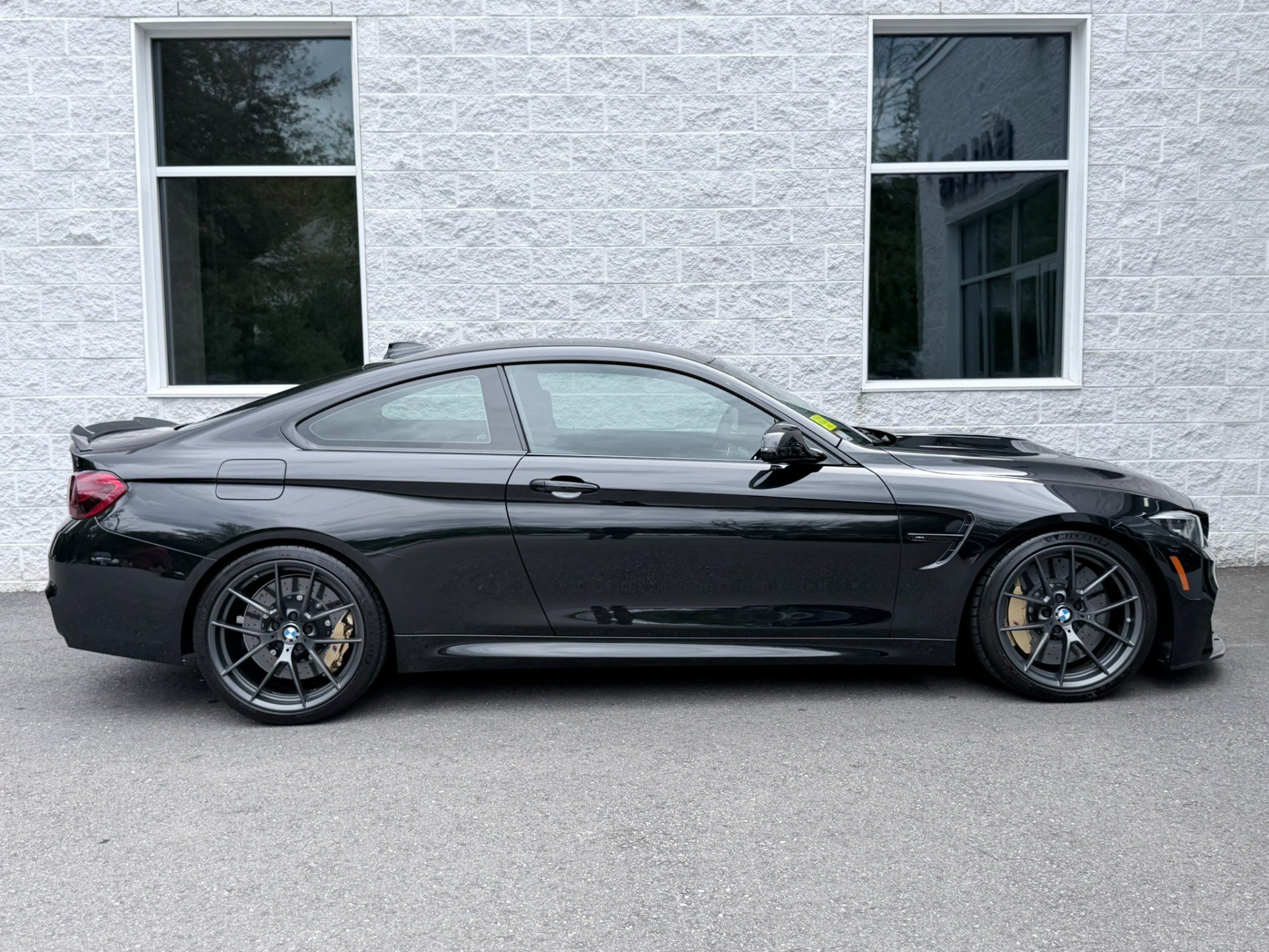 Used 2019 BMW M4 CS w/ Executive Package RWD image 30